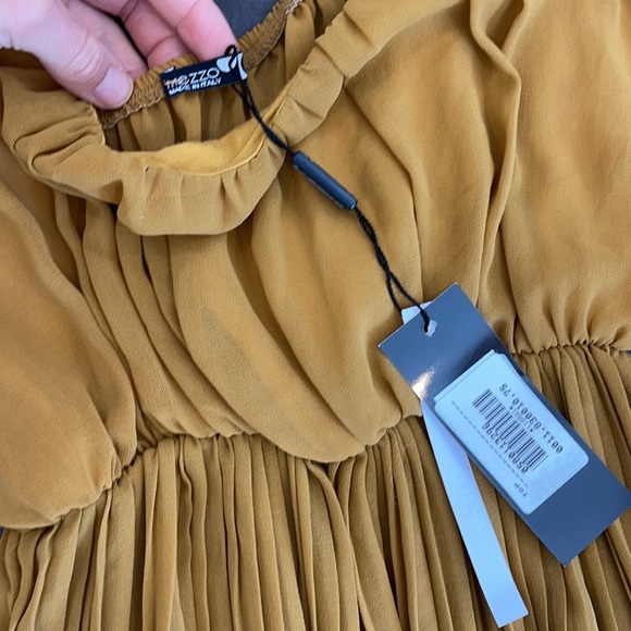 Tank top - Picture 2 of 2